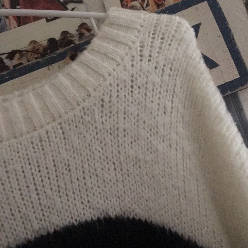 Pacsun Soft Knitted Sweater - Picture 2 of 6